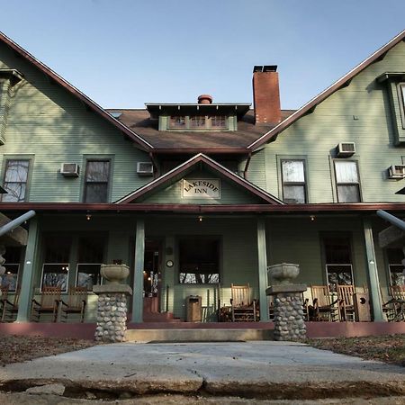 Lakeside Inn Exterior photo